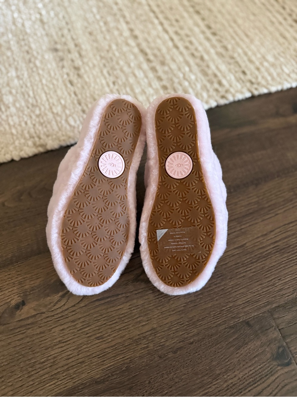 [Size: 8] UGG Fluff Yeah Slide - Picture 5 of 5